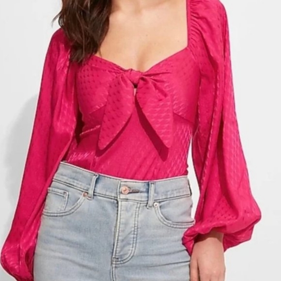 NWT Express Hot Pink Satin Jacquard Tie Front Bodysuit sz Small - Picture 1 of 6